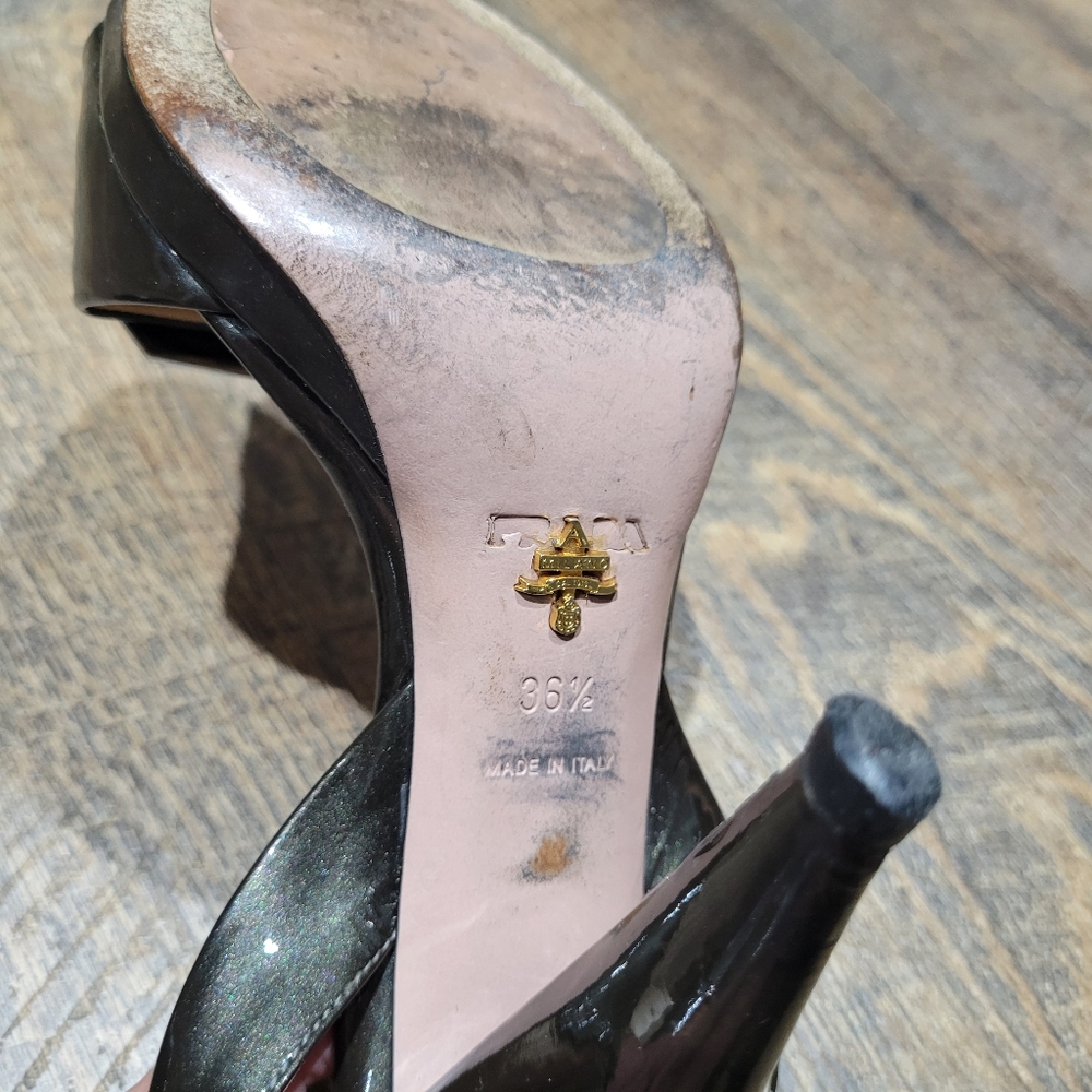 Prada Black and Brown Strappy Heels - Picture 12 of 16